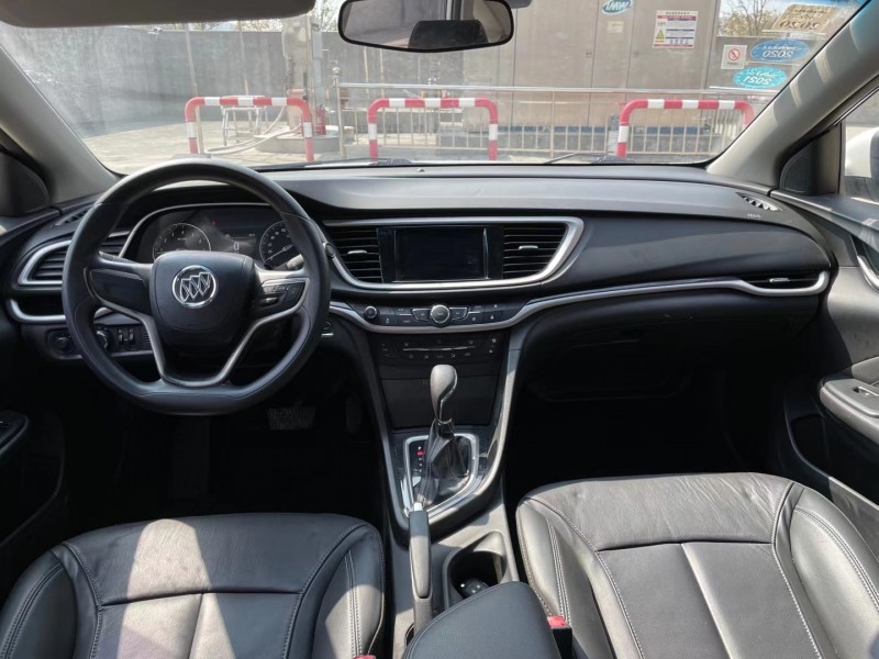 盐城16年别克英朗5