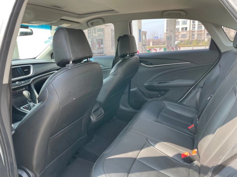 盐城16年别克英朗8