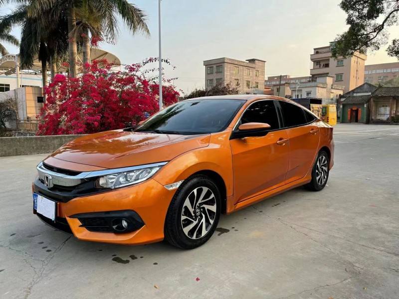 东莞18年本田思域2