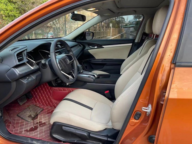 东莞18年本田思域4