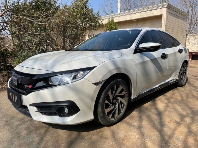 盐城17年本田思域5