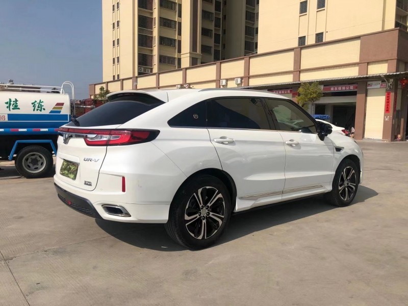 东莞17年本田URV3