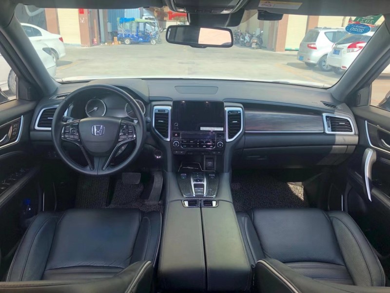 东莞17年本田URV7