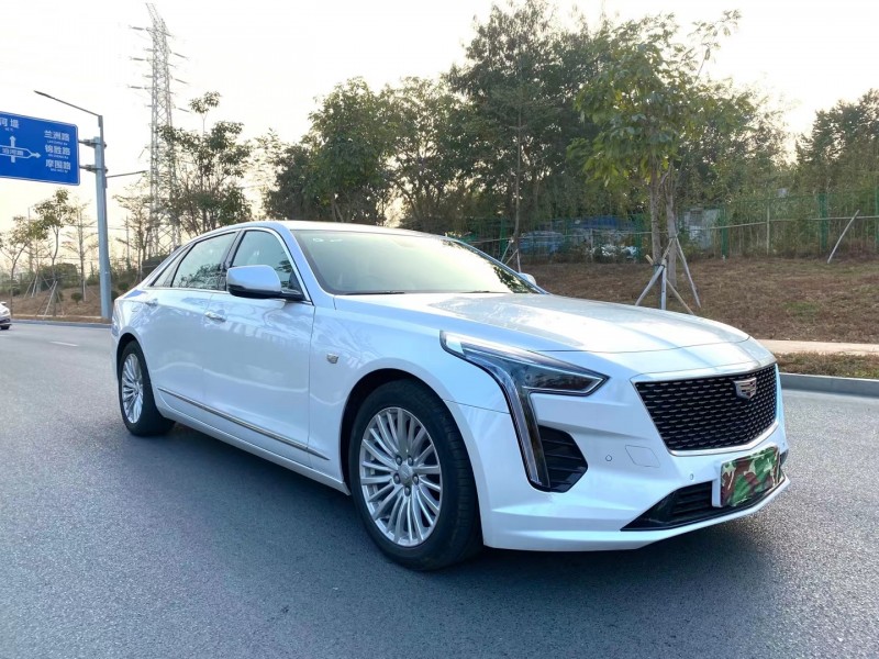 东莞20年凯迪拉克CT62