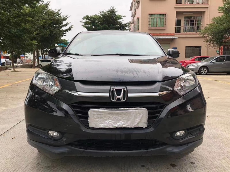 广州16年本田缤智1