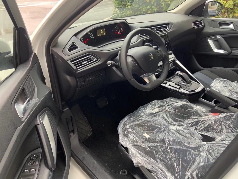 重庆20年标致3084