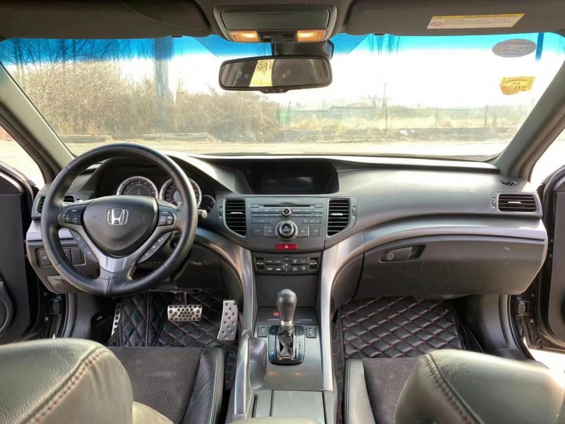 枣庄14年本田思铂睿5