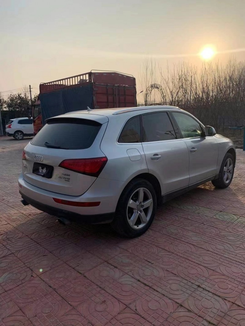 济宁14年奥迪Q54