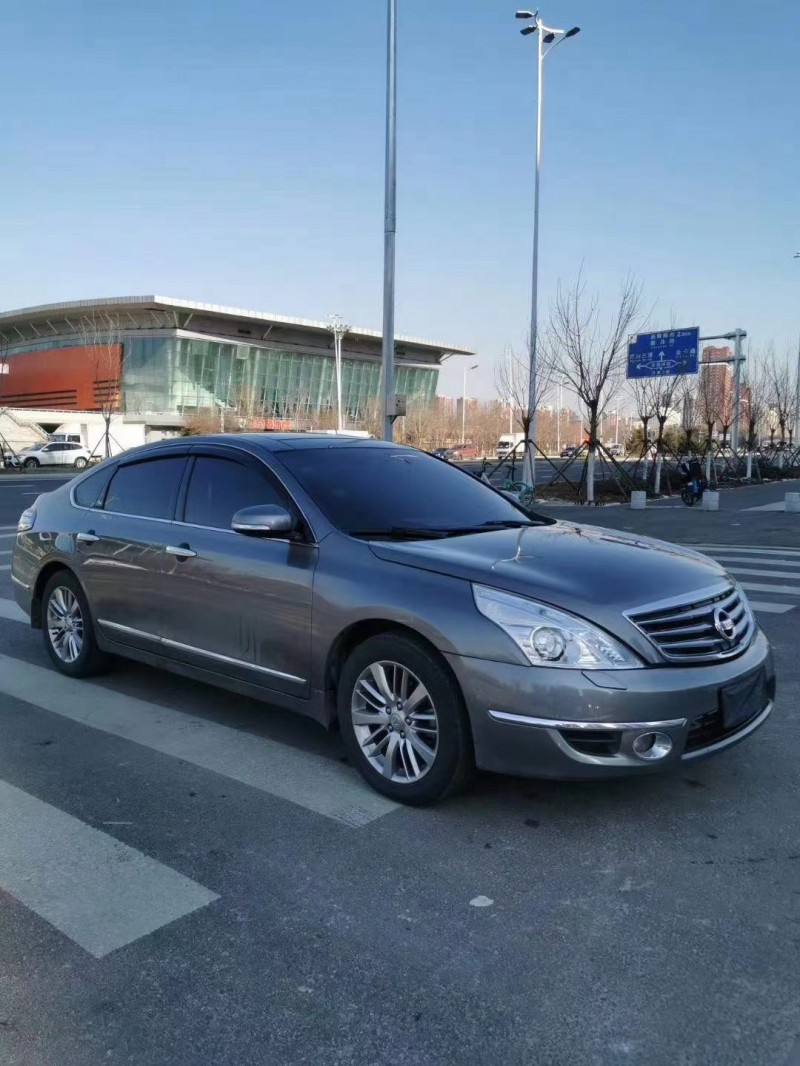沈陽13年日產天籟5