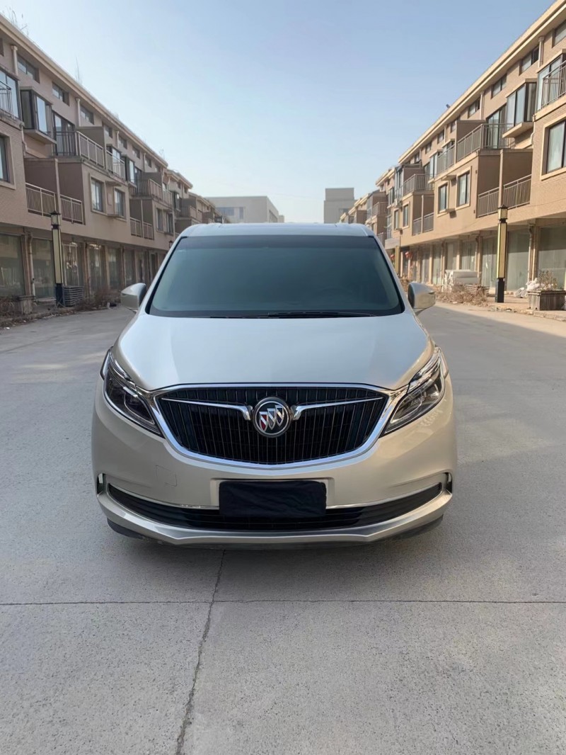 徐州17年别克GL81