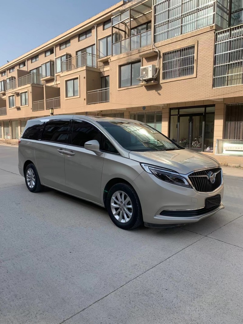 徐州17年别克GL83