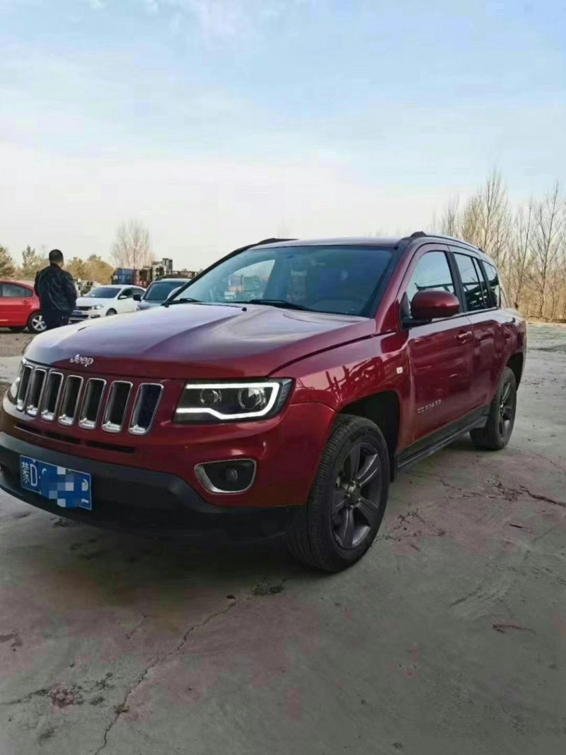 赤峰15年Jeep指南者2