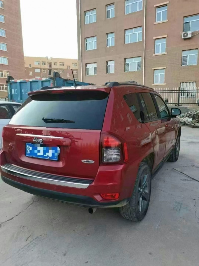 赤峰15年Jeep指南者8