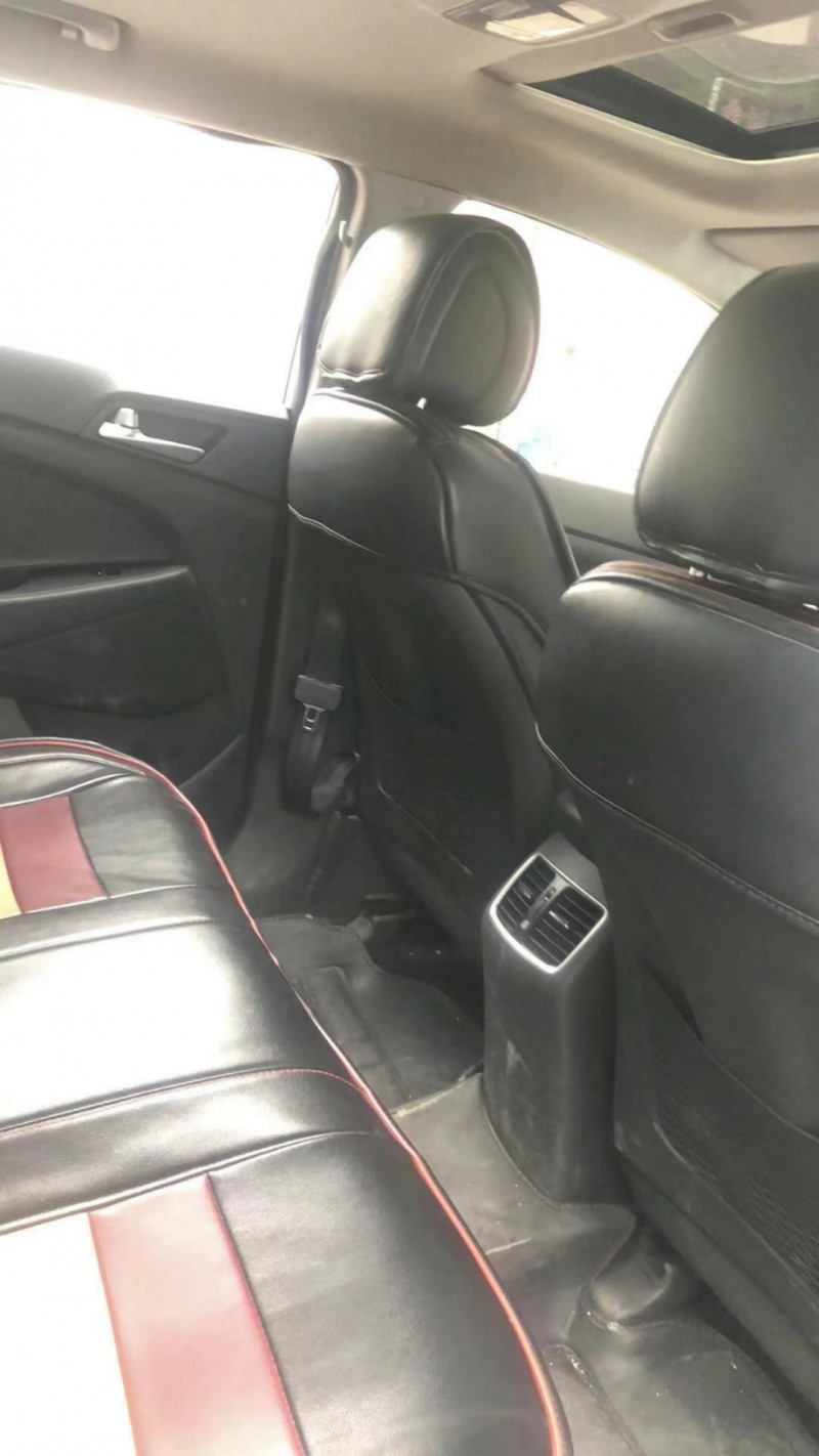 武汉16年现代途胜6