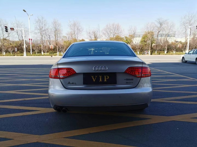 徐州11年奥迪A4L4