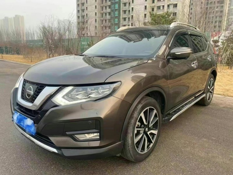 邯鄲19年日產奇駿3