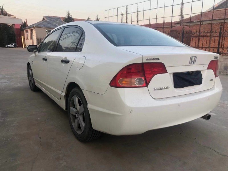 烟台11年本田思域5