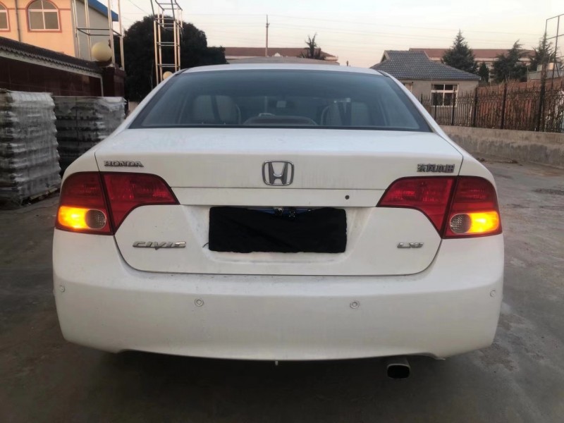 烟台11年本田思域1