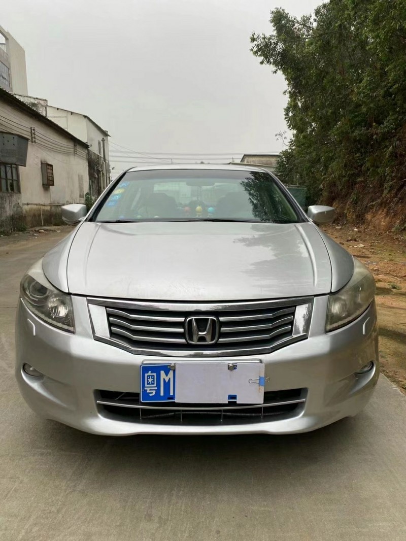 江门08年本田雅阁1
