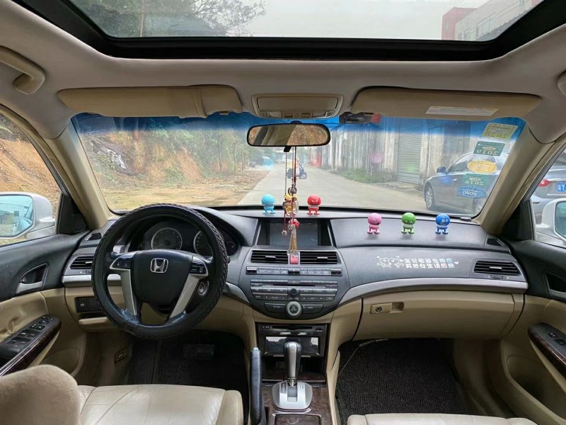 江门08年本田雅阁3