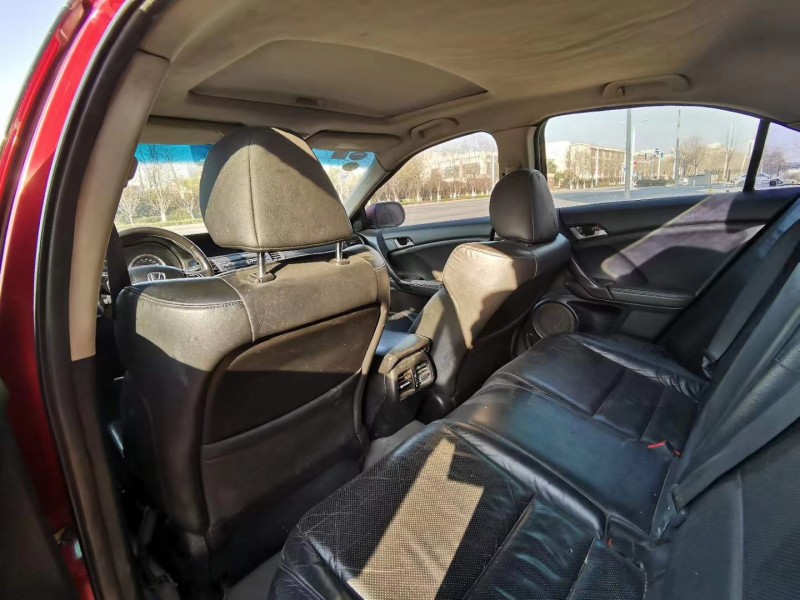 徐州11年本田思铂睿8