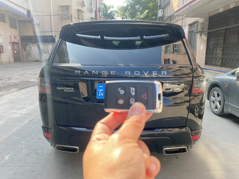 广州19年路虎揽胜运动5