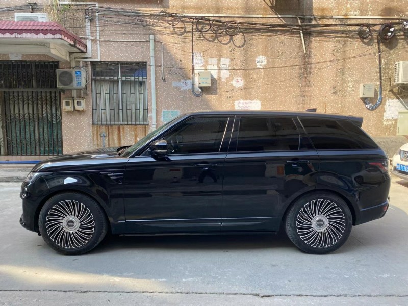 广州19年路虎揽胜运动6