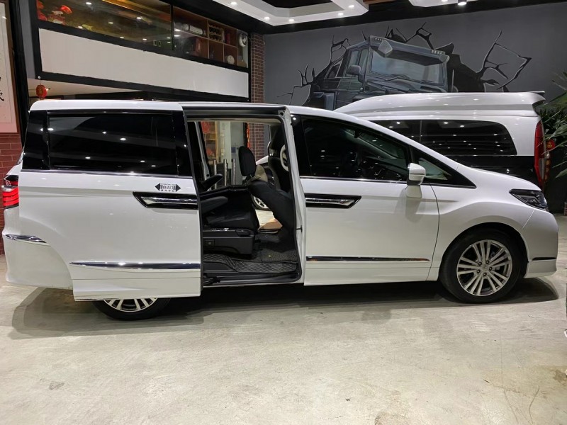 中山18年本田艾力绅4