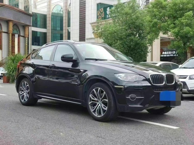 济宁12年宝马X63