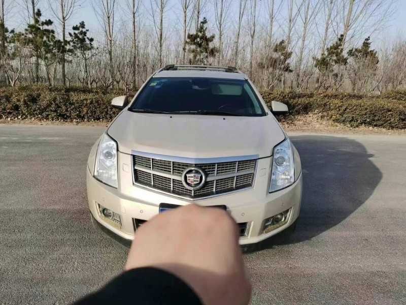 邵阳12年凯迪拉克SRX1