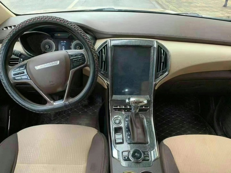 玉林18年獵豹汽車CS94