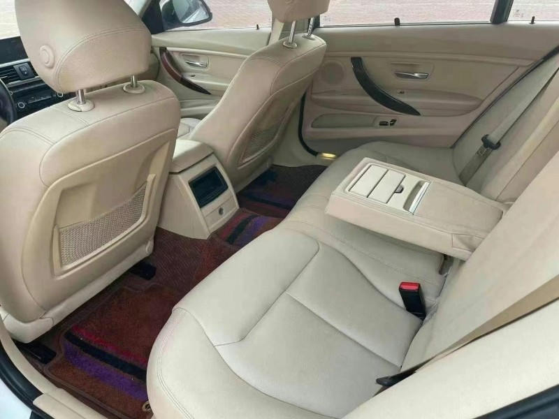 潍坊13年宝马3系8