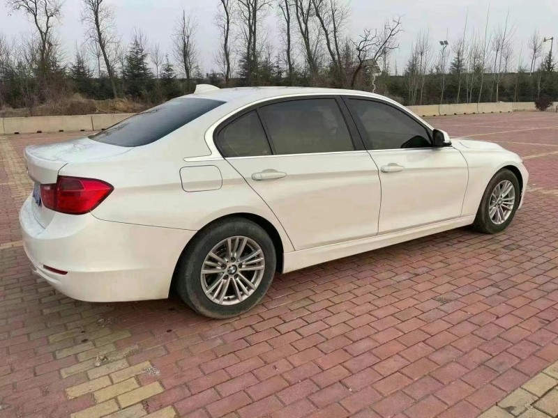 潍坊13年宝马3系5