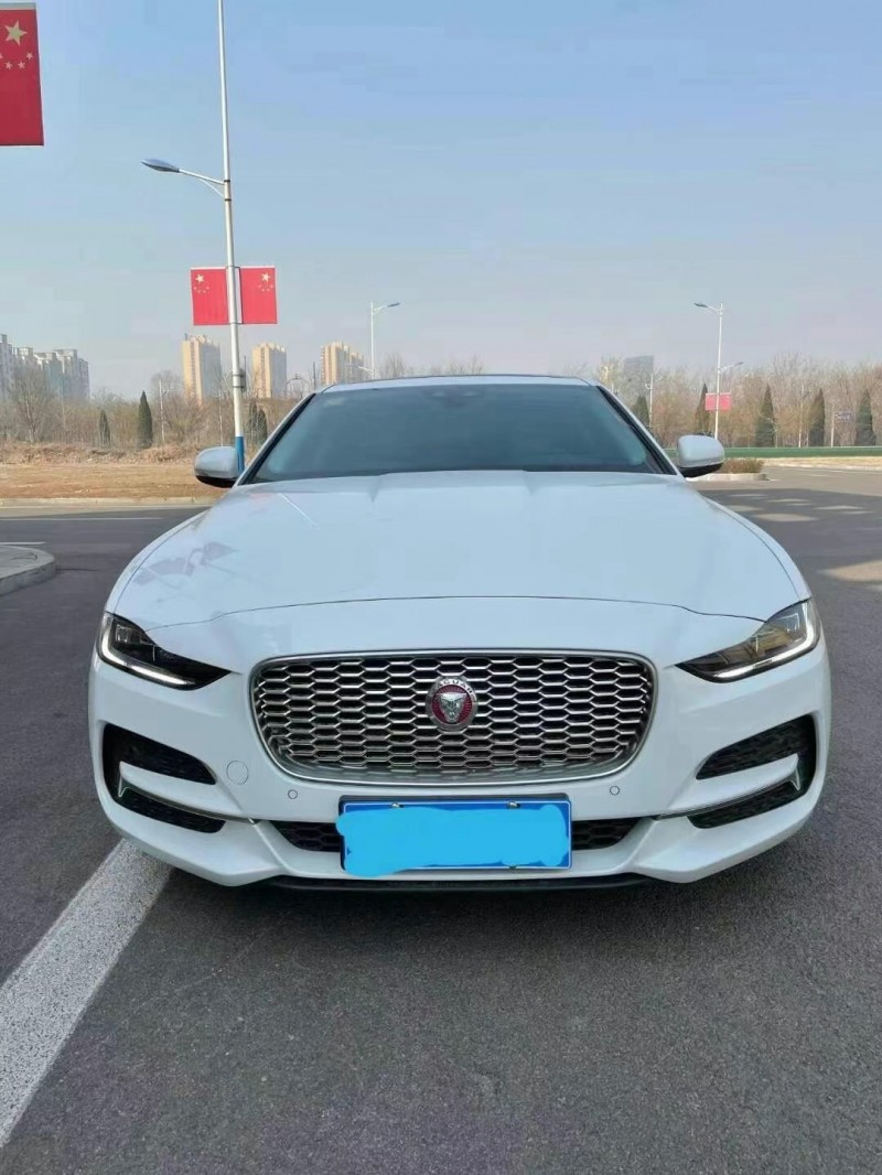 呂梁21年捷豹XE1