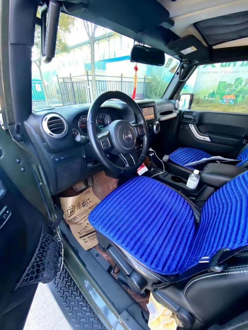 太原15年Jeep牧馬人5