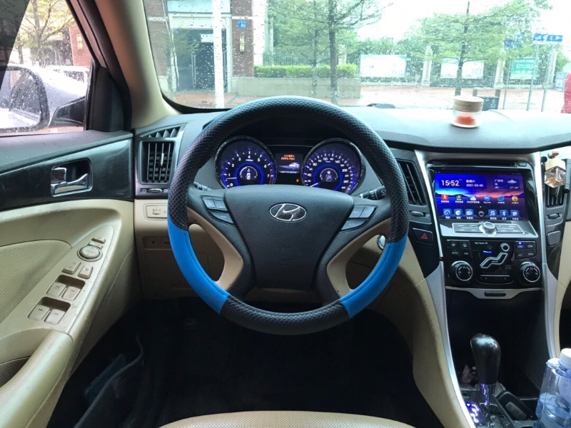 广州12年现代索纳塔八9