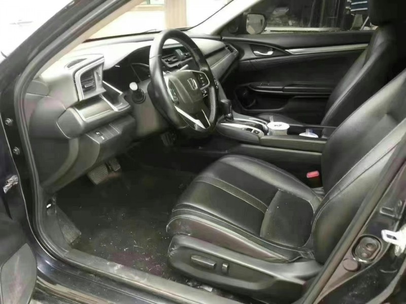 武汉18年本田思域5