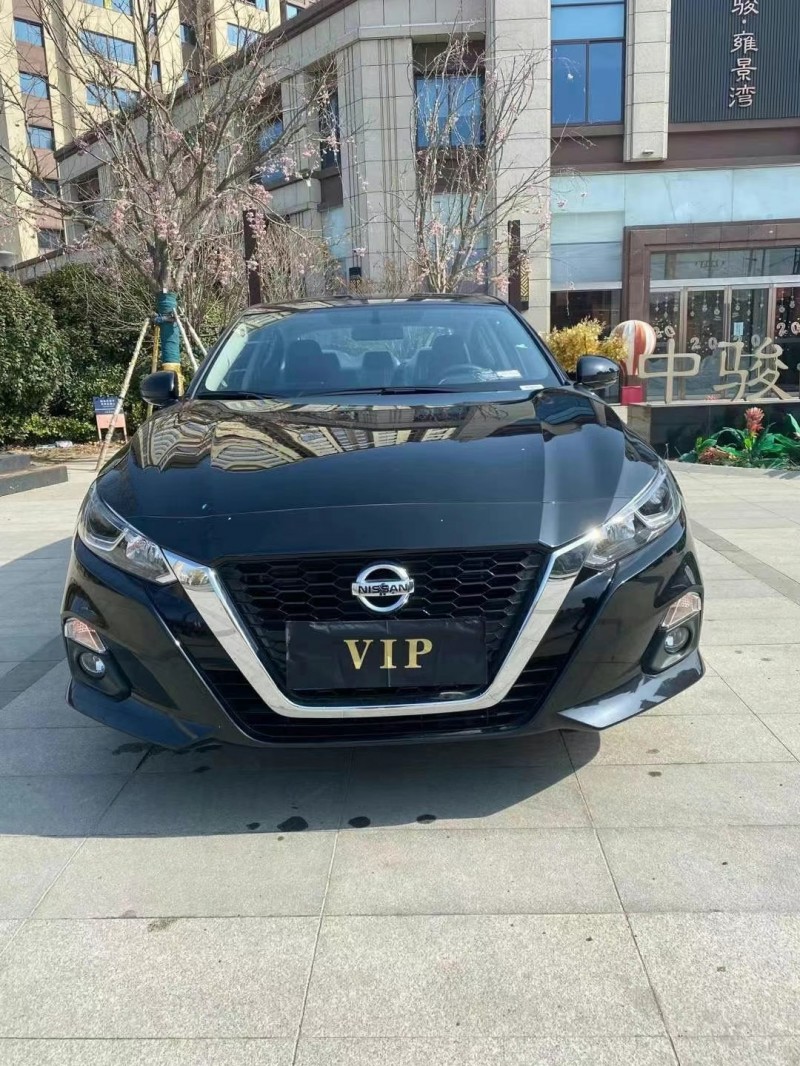 南京20年日產天籟1