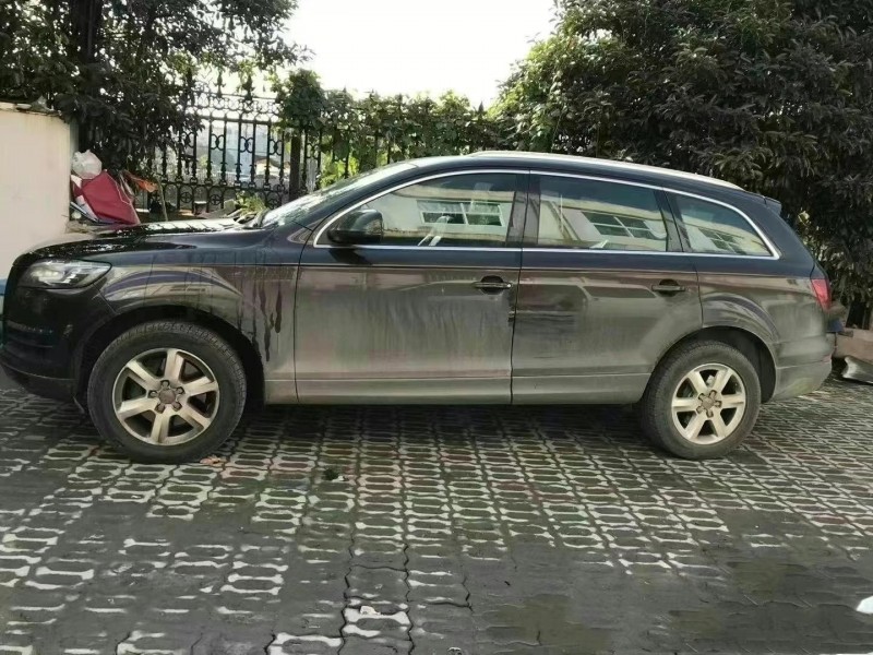 蘭州11年奧迪Q75