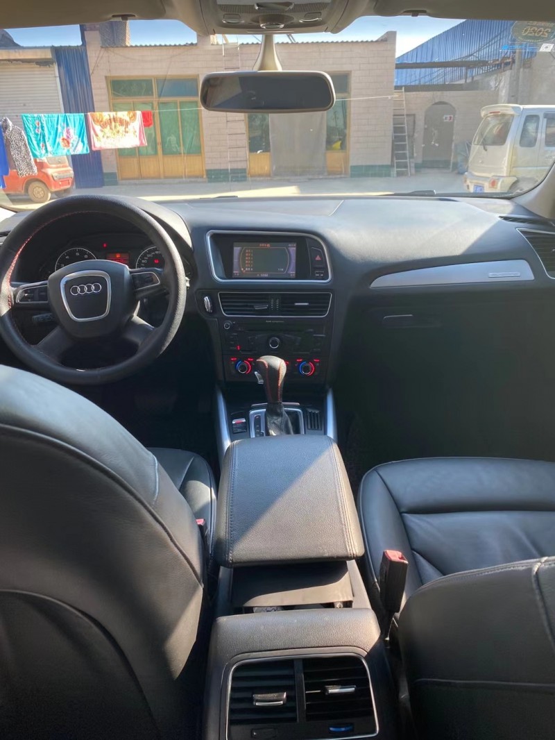 保定12年奥迪Q54