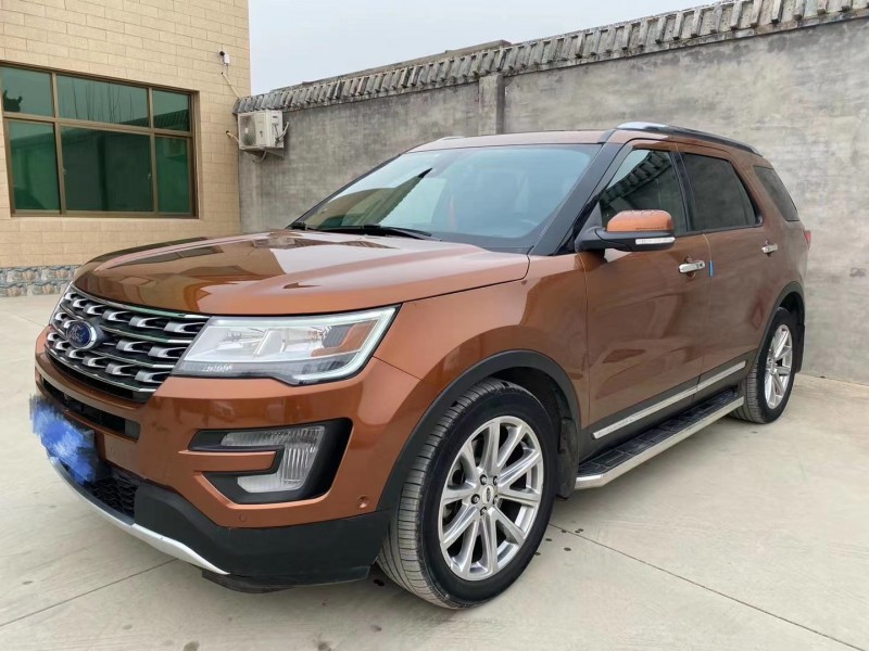 保定17年福特探险者3