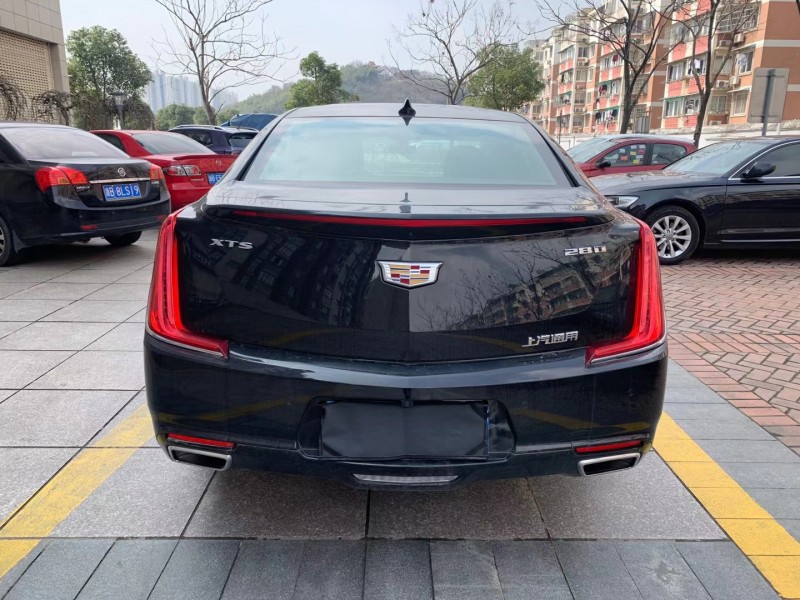 寧波19年凱迪拉克XTS8