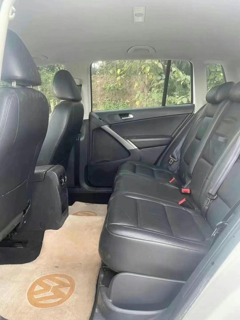 成都12年大众途观4