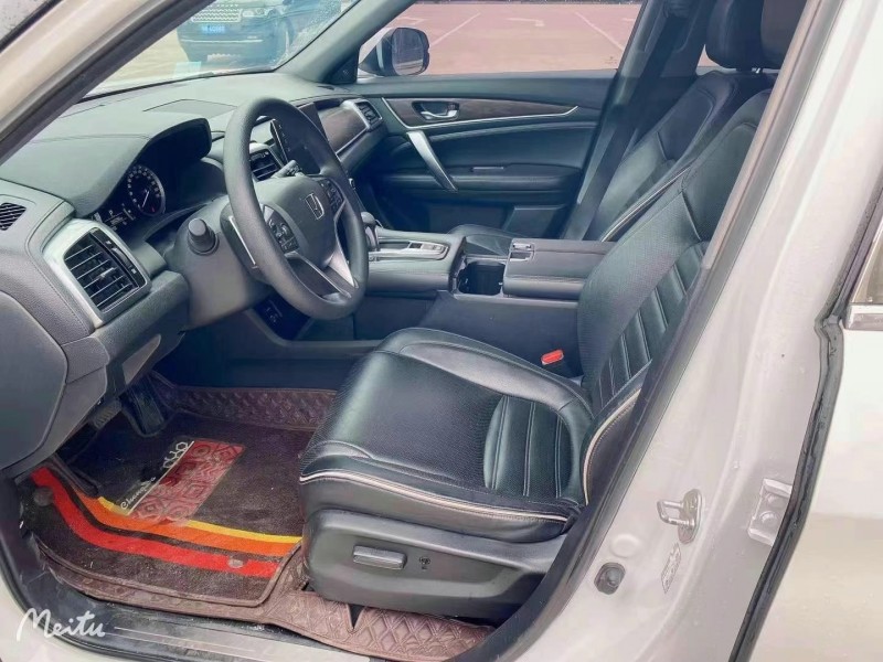 徐州17年本田URV5