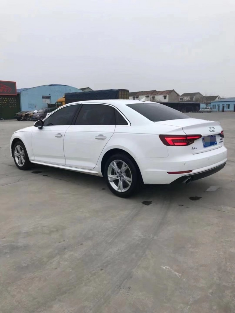 徐州18年奥迪A4L4