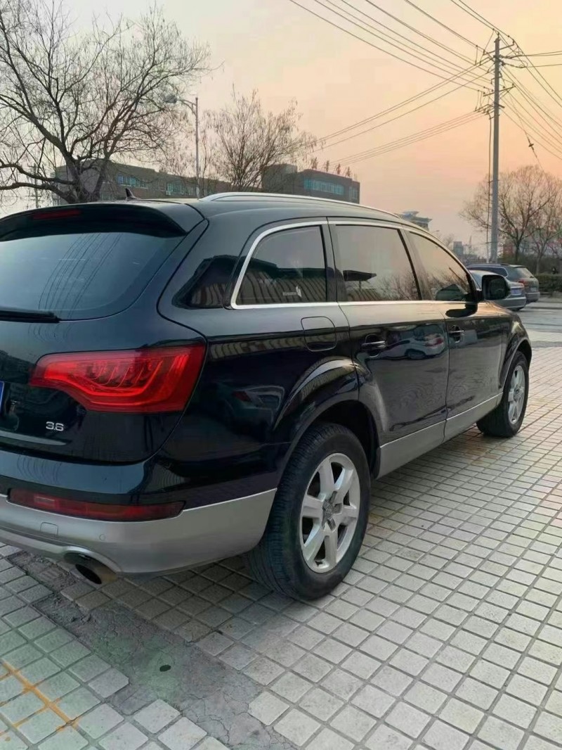 泰安10年奧迪Q77