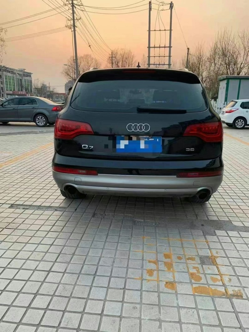 泰安10年奧迪Q79
