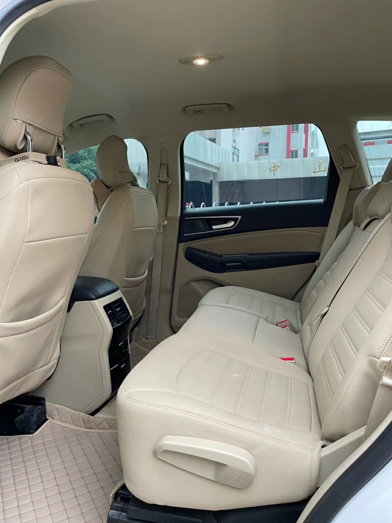 中山18年福特锐界7