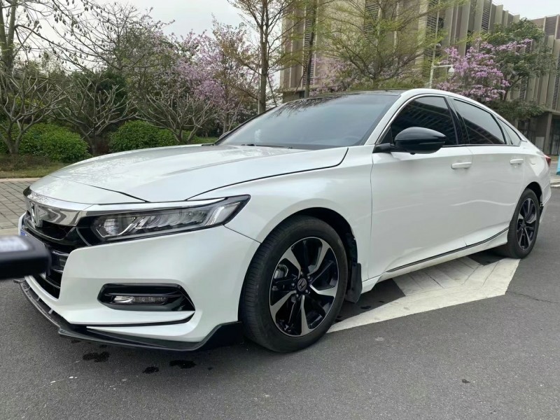 广州19年本田雅阁2