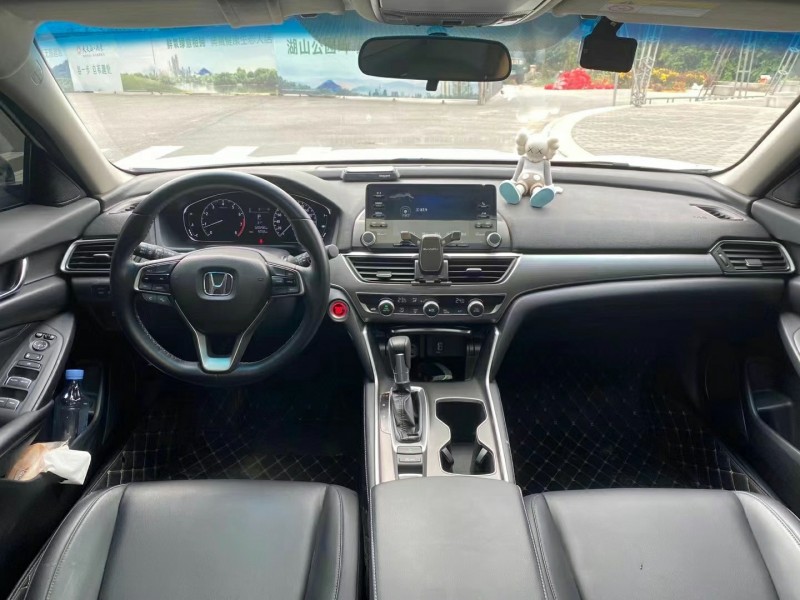广州19年本田雅阁6